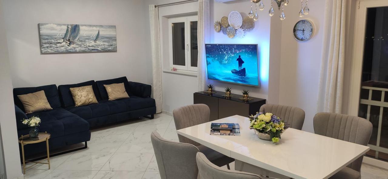 Dolce Vita City Center Umag Exterior foto